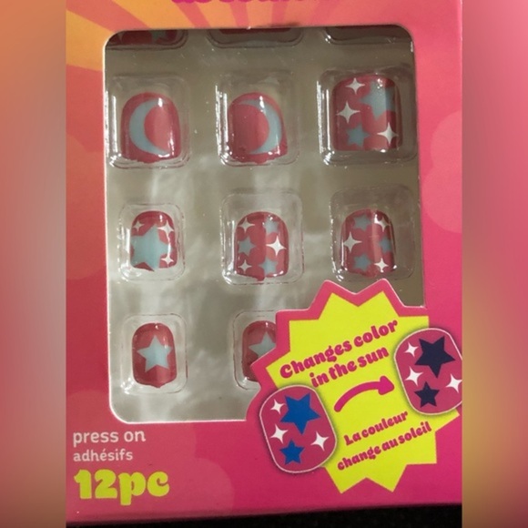 24piece color changing press on nails new - Picture 6 of 8